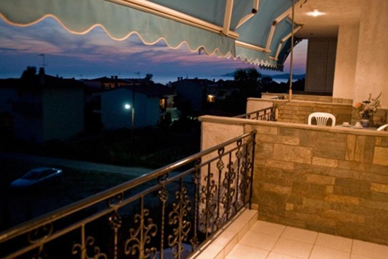 Galini Sea View Apartments Chalkidiki 尼尔斯吉尼 外观 照片
